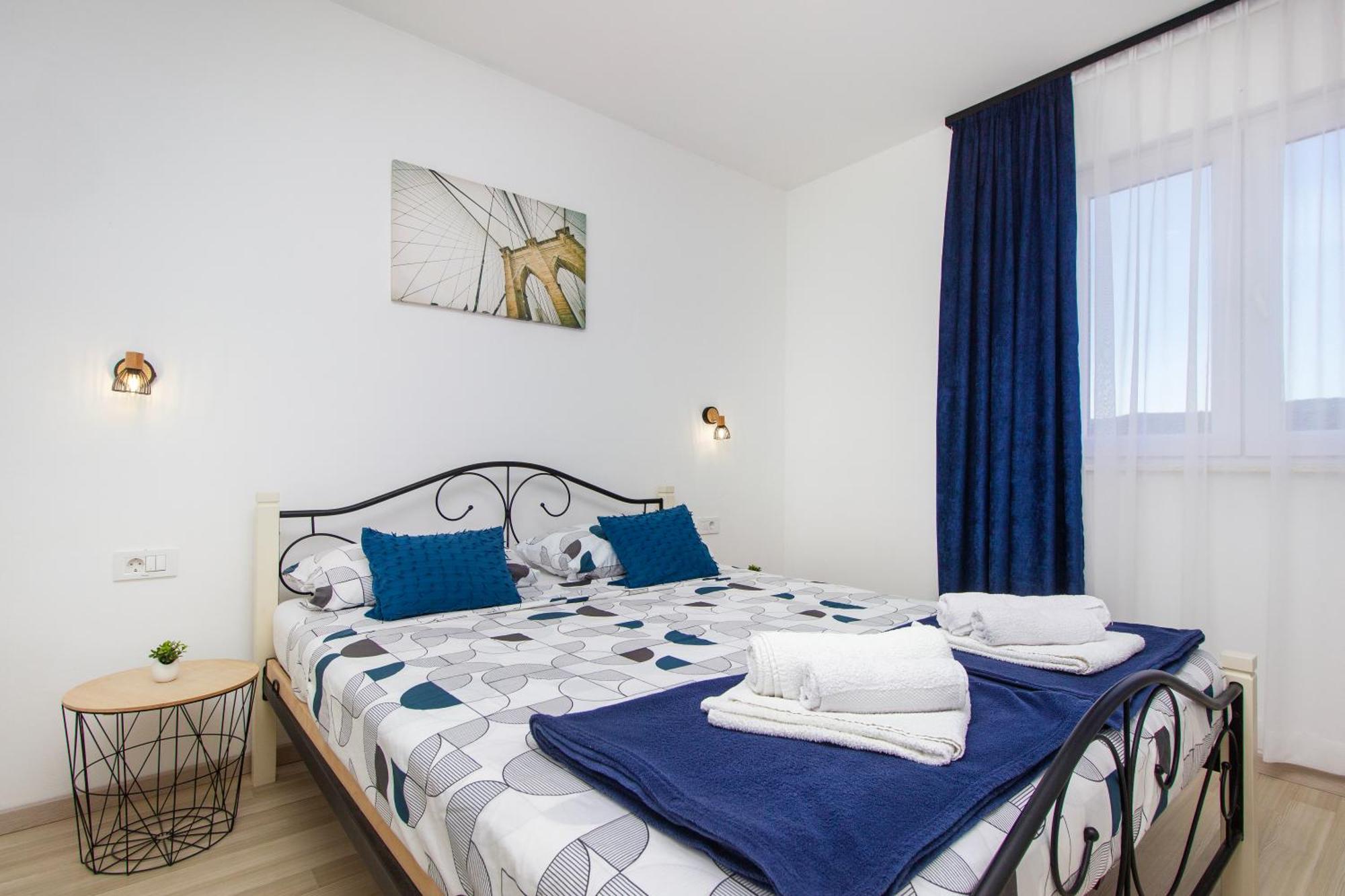 Villa Dalmatian Child With Swimming Pool, Close To The Beach Vinišće Exterior foto
